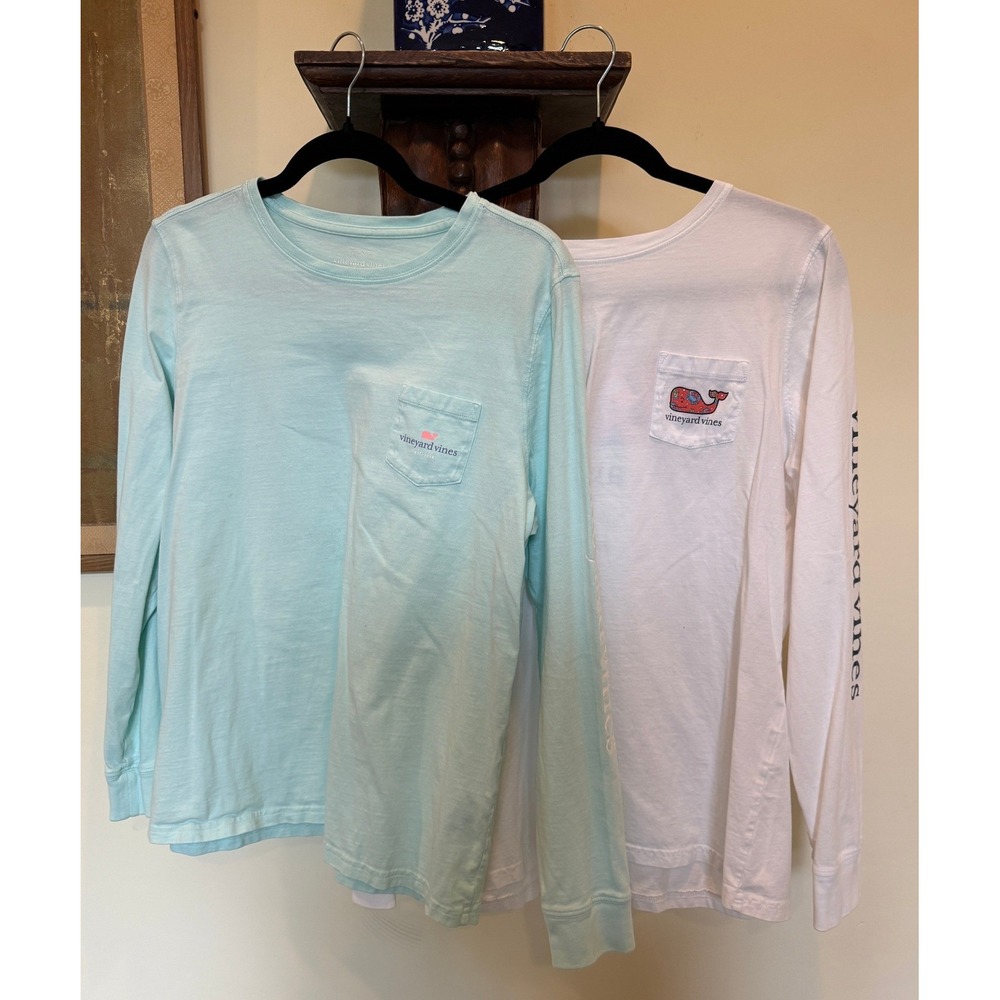 Vineyard Vines Long Sleeve Graphic Tees Lot of 2 Blue White Womens L 100% cotton
